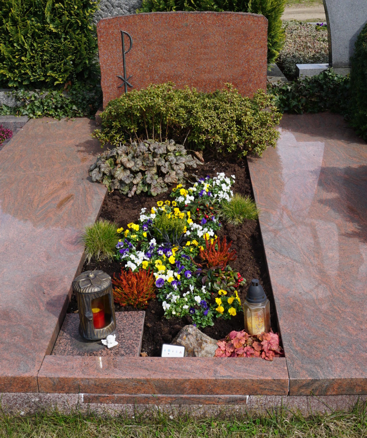 DSC00449 – Friedhofsgärtnerei Burk